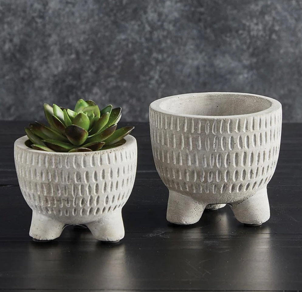 Notches Countertop Cement Pot