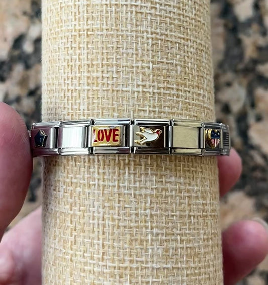 USA Happy 250 Charm Bracelet